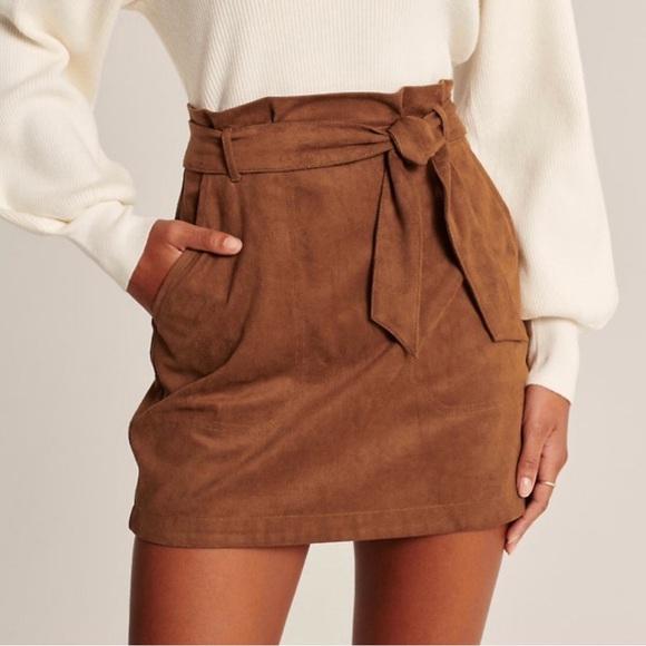 Abercrombie & Fitch Faux Suede Mini Skirt Brown Size Small Pockets Zip Up Short - Picture 1 of 10